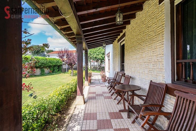 Foto aa33c875-7309-45e3-871f-f93dd5903245. Casa amb calefacció aparcament a Reocín