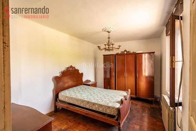 Foto b3db33f3-0823-4dbc-83e9-5317bdc88f3e. Casa amb aparcament a Oruña Piélagos