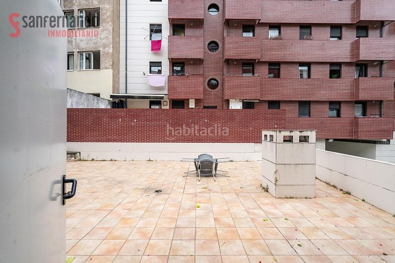 Foto 110aad6e-7b04-49fb-b980-5bad357faa61. Local comercial a Centro Torrelavega
