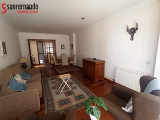 Miete Etagenwohnung in Los Castros. Vivienda completamente exterior en alquiler en avenida de los ca