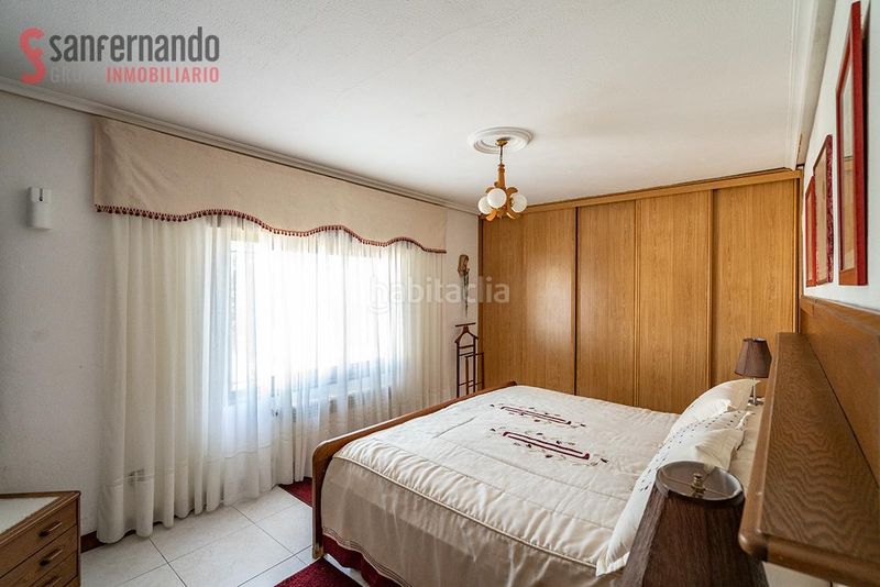 Foto 5549fb7c-707f-48c7-810d-0f4089f899b9. Casa amb calefacció aparcament a Tanos Torrelavega
