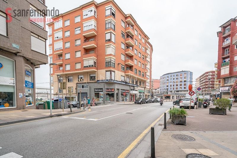 Foto c59fef9c-485c-4c03-b4fe-3af015c088d9. Pis amb calefacció a Inmobiliaria - Barreda Torrelavega