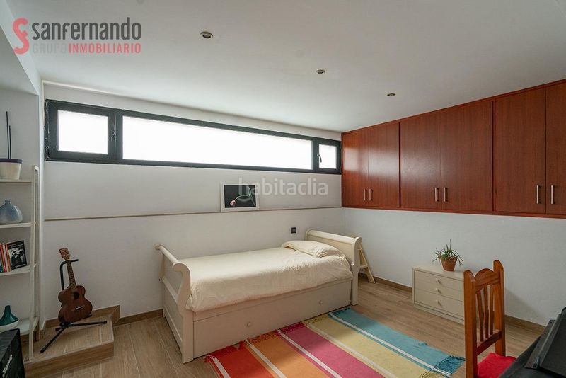 Foto 92cf7d59-e27a-425d-b1b2-c83b57937672. Planta baixa amb calefacció aparcament a Valdenoja Santander