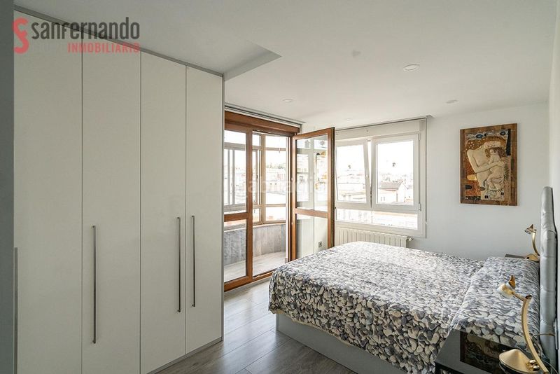 Foto e7e0b7b3-14ec-47a7-8409-359c51e2f4bd. Pis amb calefacció a Cuatro Caminos Santander