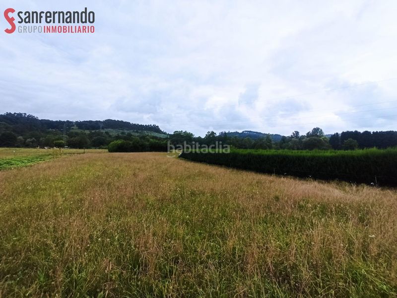 Foto cd1f1a79-b603-4df3-a1ff-a9ff7ea0f52b. Finca rústica a Reocín