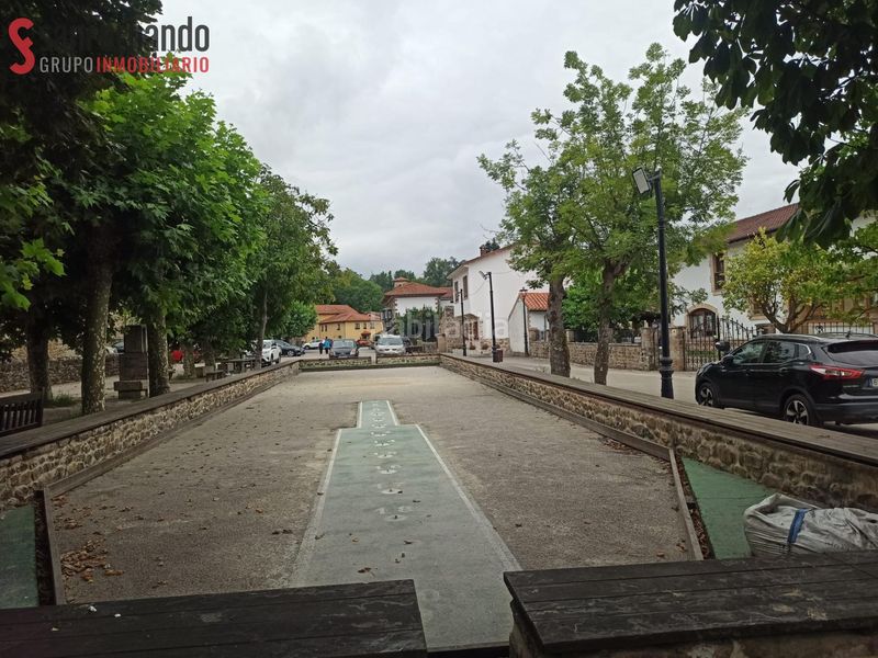 Foto f721cb00-75cd-465e-b5e6-ab4ddb750eb7. Finca rústica a Reocín