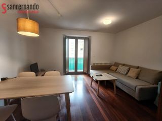 Affitto Appartamento in Centro. Apartamento en centro ciudad