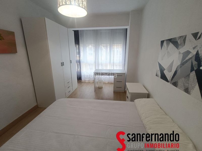 Foto 6d0abd27-de57-4c34-8fd9-e1ea43e666a0. Rent flat with heating in Centro - Ayuntamiento Santander