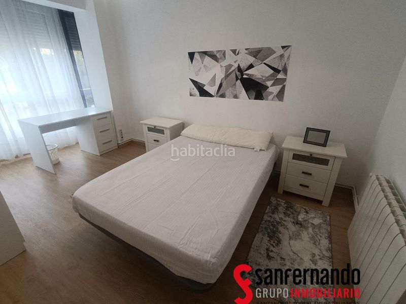 Foto d2c17c37-601c-43b9-a242-376fd6a9e1ac. Rent flat with heating in Centro - Ayuntamiento Santander