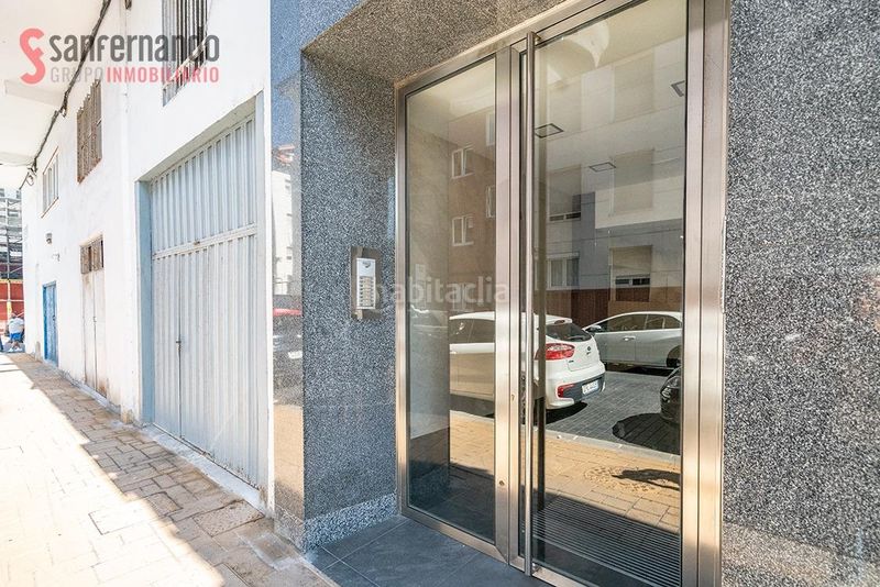 Foto 44a3a84a-8432-468e-8386-2db137247732. Piso oportunidad en el centro ! piso luminoso de 3 habitaciones con ascensor, sin barreras arquitectónicas en Torrelavega