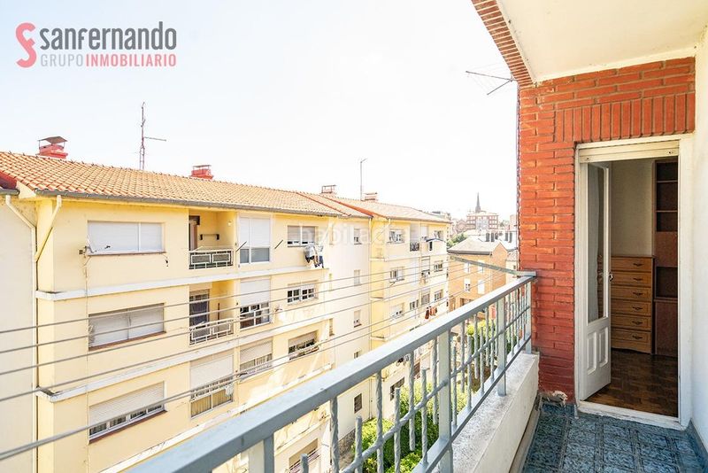 Foto 54c70d8b-c8b6-4875-966f-2554925f3766. Piso oportunidad en el centro ! piso luminoso de 3 habitaciones con ascensor, sin barreras arquitectónicas en Torrelavega