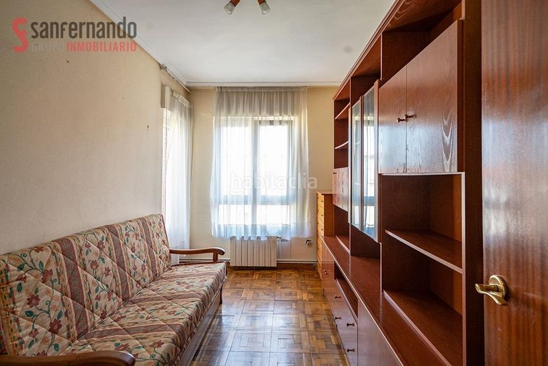 Foto 86654279-bb3d-4ae7-9e47-0c61e8f3a7db. Piso oportunidad en el centro ! piso luminoso de 3 habitaciones con ascensor, sin barreras arquitectónicas en Torrelavega