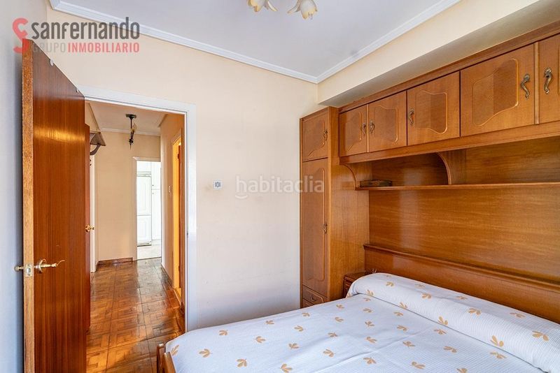 Foto cf299957-dc98-4d06-95e5-d2fc1a89b98d. Piso oportunidad en el centro ! piso luminoso de 3 habitaciones con ascensor, sin barreras arquitectónicas en Torrelavega