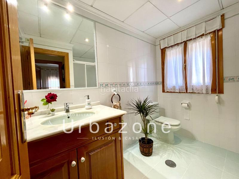 Foto 2fb73f09-d6ac-4cc9-a1d1-e07f5369f9d8. Casa chalet independiente Centro en Centro Mutxamel