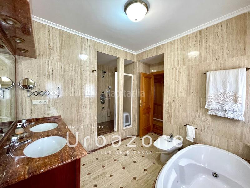 Foto 59111d2c-6bf0-4e95-8ccd-2aa14b31ea1b. Casa chalet independiente Centro en Centro Mutxamel