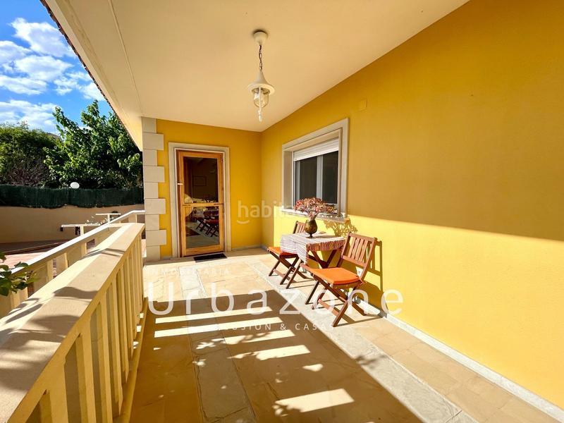 Foto dfe5a95b-d17e-4a7b-9c1d-b65b3aa8bd5a. Casa chalet independiente Centro en Centro Mutxamel