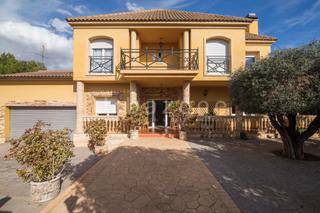 Casa a Noguera 31. Chalet independiente en la huerta de mutxamel
