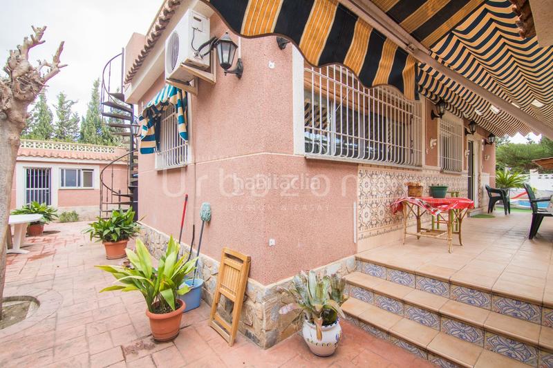 Foto 1169989f-7f25-448a-824b-86cce9a57768. Casa en ferrandiz 4 chalet independiente en la almajada en Mutxamel