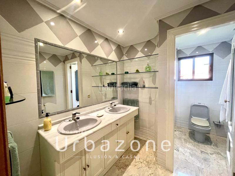 Foto 70bd8ee2-2dd9-4604-b639-ad12cf36c875. Casa in acuario 9 in Almajada-Ravel Mutxamel