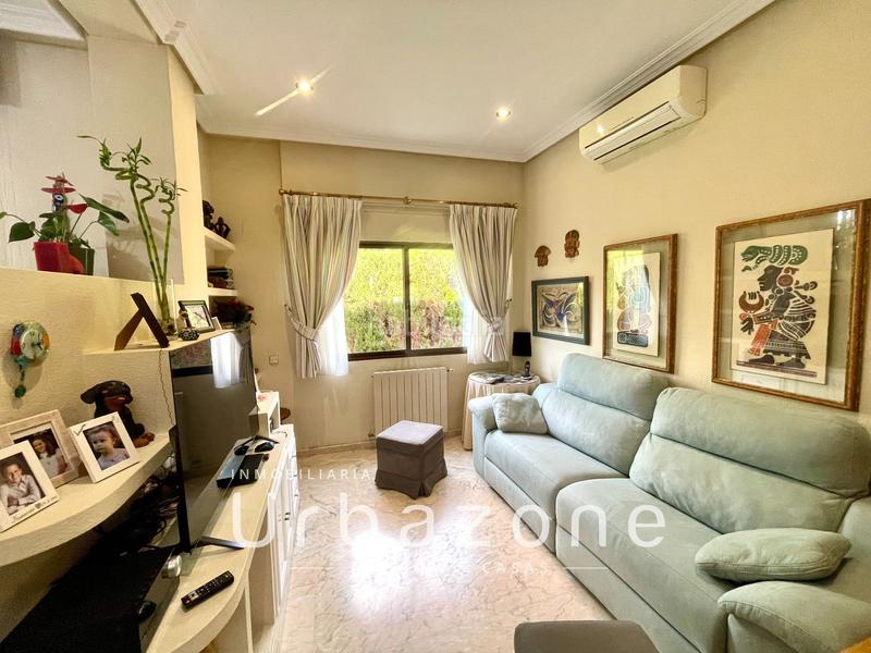 Foto afbba133-8ed1-4aa0-b591-d7e152370010. Casa in acuario 9 in Almajada-Ravel Mutxamel