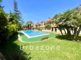 Maison jumelée à Velero 13. Chalet adosado en cabo huertas