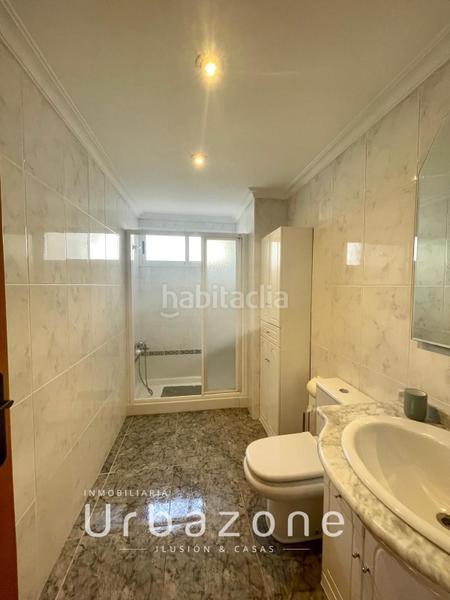 Foto 8e01c6e2-3c26-4ea3-b2fe-335f61897dd2. Alquiler piso en gijón 1 piso en alquiler playa san juan en Alicante