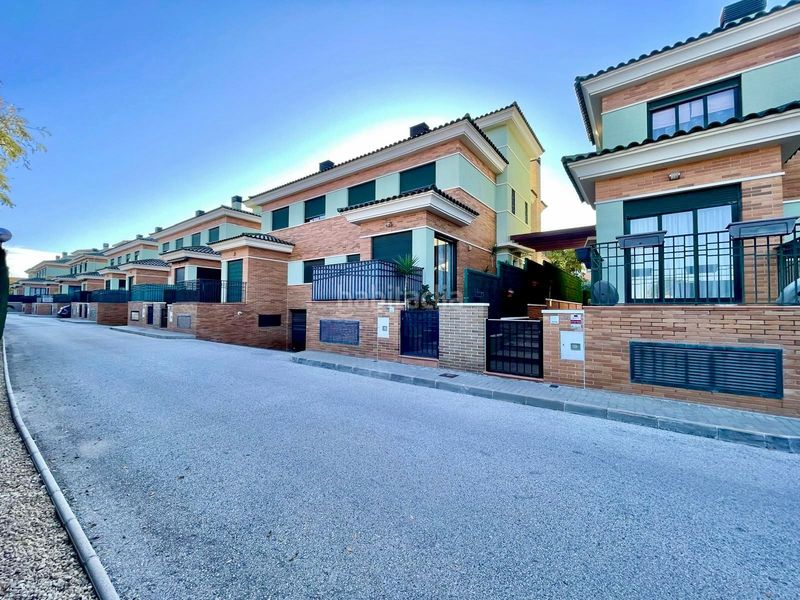 Foto 53b4455d-4ce7-40f7-86ff-63dfa49b6beb. Casa a de les paulines 15 a Almajada-Ravel Mutxamel