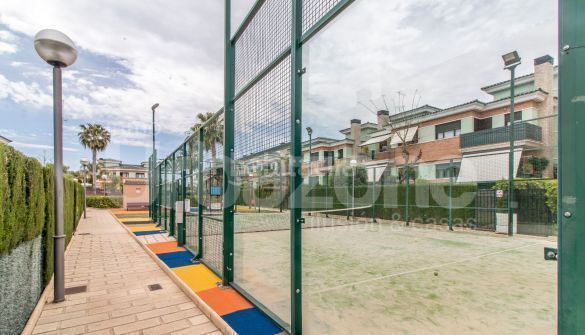 Foto b99e52e4-6edb-43fb-828c-ca710bae408e. Casa a de les paulines 15 a Almajada-Ravel Mutxamel