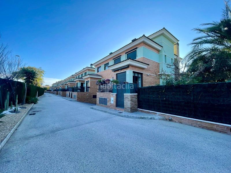 Foto ed15016d-ac5a-4bbb-b65c-333fa6a911d1. Casa a de les paulines 15 a Almajada-Ravel Mutxamel
