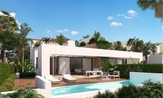 Casa adossada en Monforte del Cid. Magnificos adosados a la venta en el campo de golf font del llop