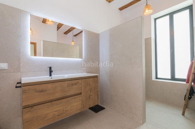 Foto 9082aea2-3a7b-4778-9e5b-84370f2b1069. Casa amb calefacció a Cocentaina