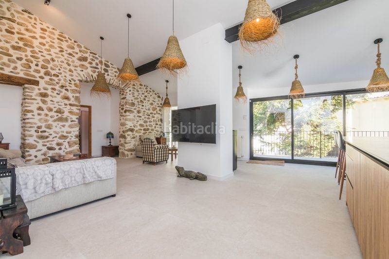 Foto bc249685-f518-4d05-b8ca-b09a9e56f7c8. Casa amb calefacció a Cocentaina