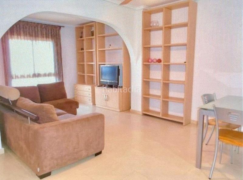 Foto 12495b2a-32ee-4545-a57a-4257d8a2b961. Location maison jumelée avec chauffage piscine dans Santa Pola