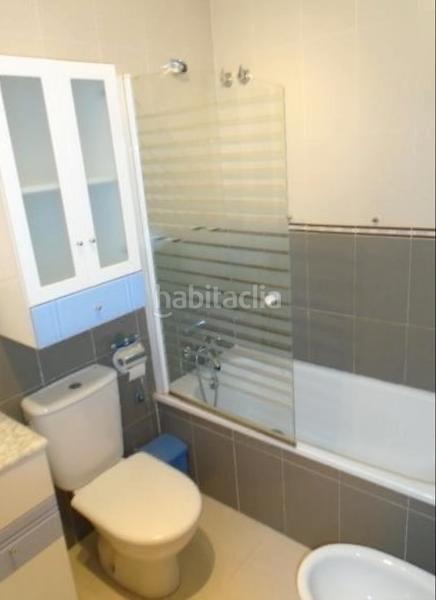 Foto f896f987-3bb5-4dad-9aa6-6e5461e3619d. Rent semi detached house with heating pool in Monte y Mar Santa Pola