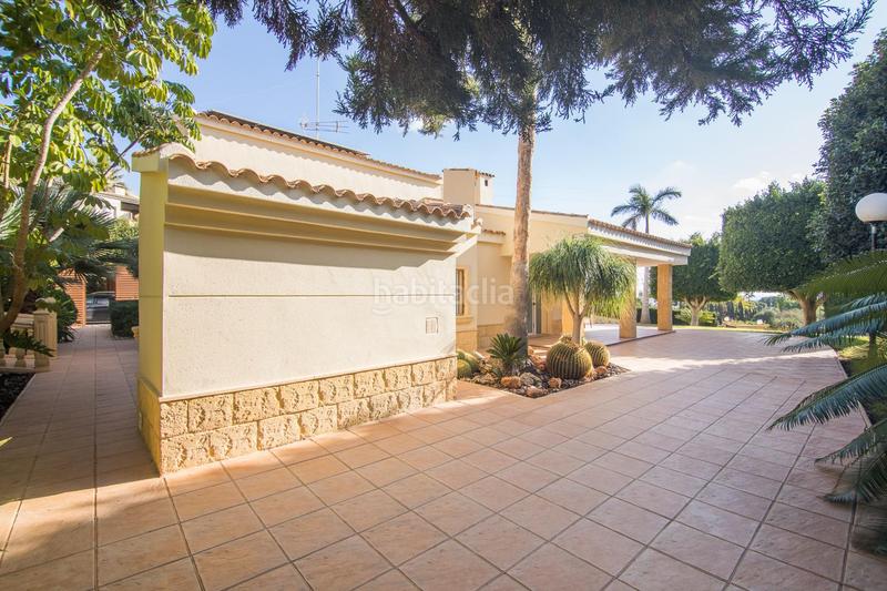 Foto 0d324fce-bb1f-4d58-ad12-be21886f7d91. Chalet magnífico chalet a la venta en bonavista, elche! en Elche / Elx
