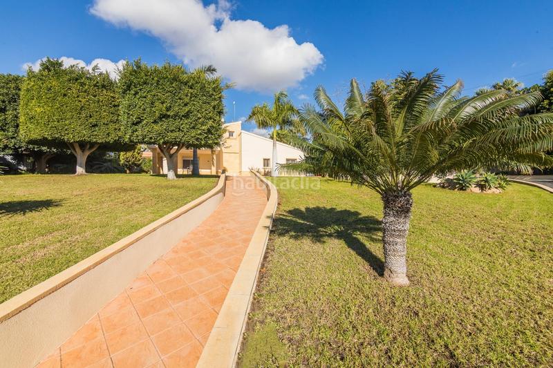 Foto 6303a177-bc76-4ff9-9a98-ec747b951bcd. Chalet magnífico chalet a la venta en bonavista, elche! en Elche / Elx