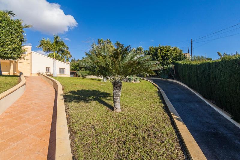 Foto 9284619a-d9aa-4469-89ed-765677d74a00. Chalet magnífico chalet a la venta en bonavista, elche! en Elche / Elx