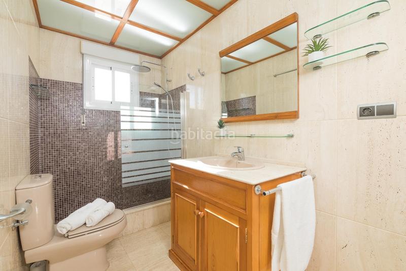 Foto 9cf5de86-83e4-4f69-b7a3-f72bbb2da016. Chalet magnífico chalet a la venta en bonavista, elche! en Elche / Elx