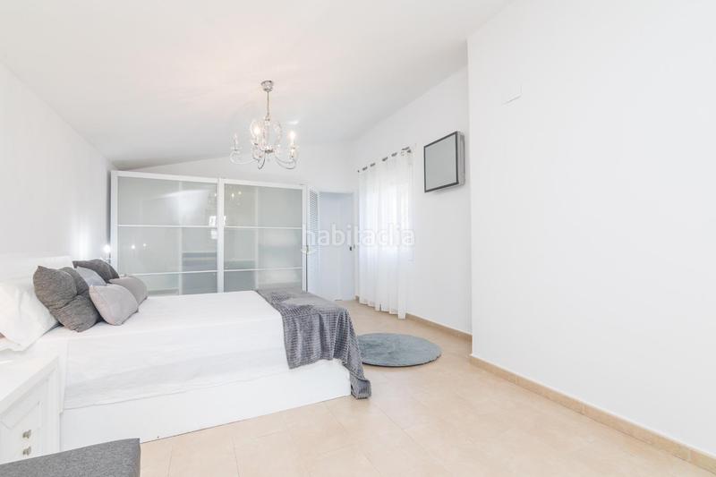 Foto c121a0fc-da11-43fd-ab9f-ece1eaccb8c5. Chalet magnífico chalet a la venta en bonavista, elche! en Elche / Elx