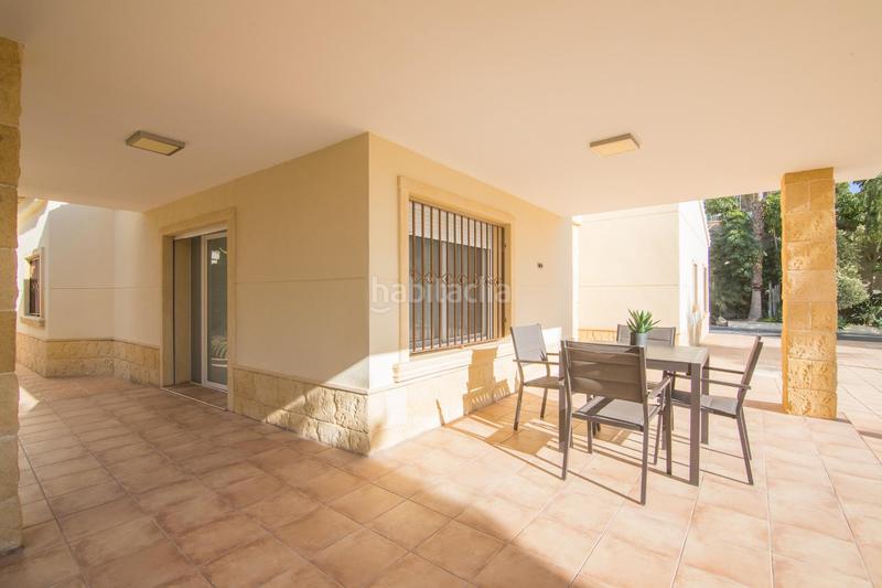 Foto c60fdbd3-ab22-4668-b7ce-38c579da4f2d. Chalet magnífico chalet a la venta en bonavista, elche! en Elche / Elx