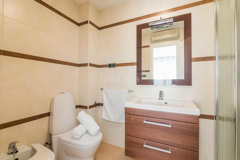 Foto f6ffdcae-a12f-4b6a-a2ac-840f3bbfb999. Chalet magnífico chalet a la venta en bonavista, elche! en Elche / Elx