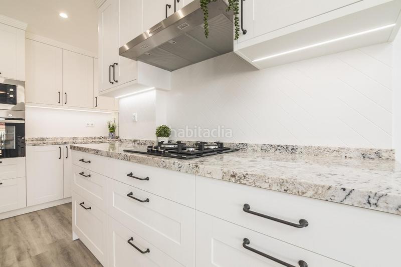 Foto 65dc2758-975f-4998-876f-29247f0148f8. Flat with heating in Centro Elche / Elx