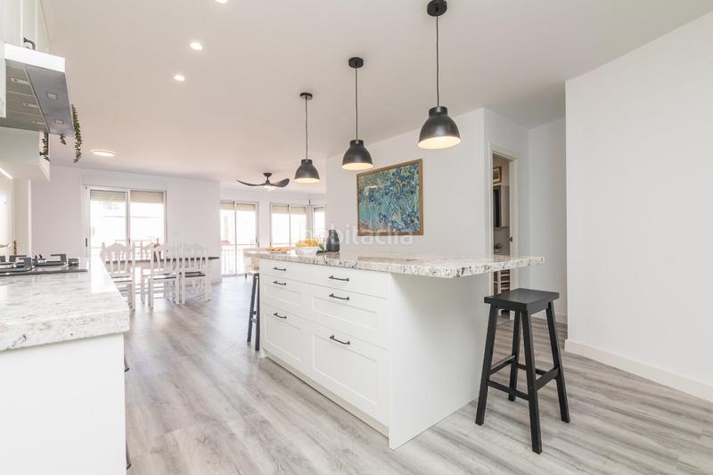 Foto 67f09098-502d-446f-89f0-b9f3541545cd. Flat with heating in Centro Elche / Elx