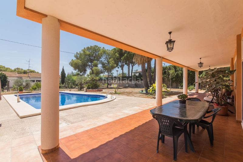 Foto 0ca88db5-47f2-45ae-b34a-f531c84a10cd. Chalet exclusivo chalet a la venta en peña de las aguilas! en Elche / Elx