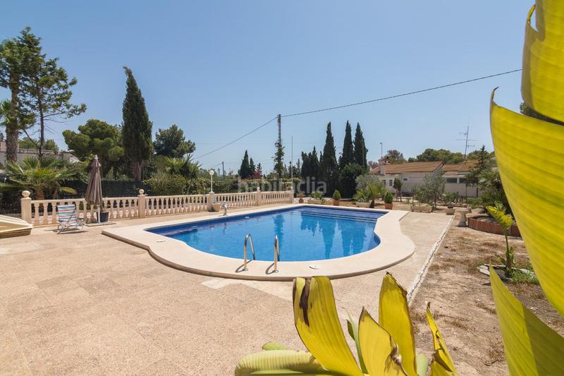 Foto 5540fffb-f2af-4899-92b9-9f07469cbb1f. Chalet exclusivo chalet a la venta en peña de las aguilas! en Elche / Elx