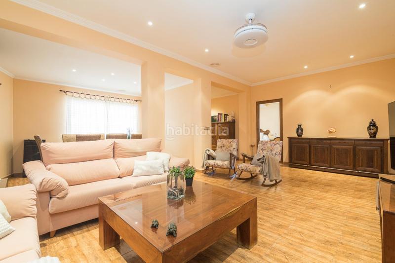 Foto d089ffa2-6026-419b-a6e6-de7004b9505d. Chalet exclusivo chalet a la venta en peña de las aguilas! en Elche / Elx