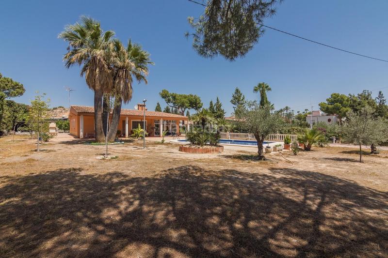 Foto f2897290-b756-45e7-a520-e11c61946980. Chalet exclusivo chalet a la venta en peña de las aguilas! en Elche / Elx