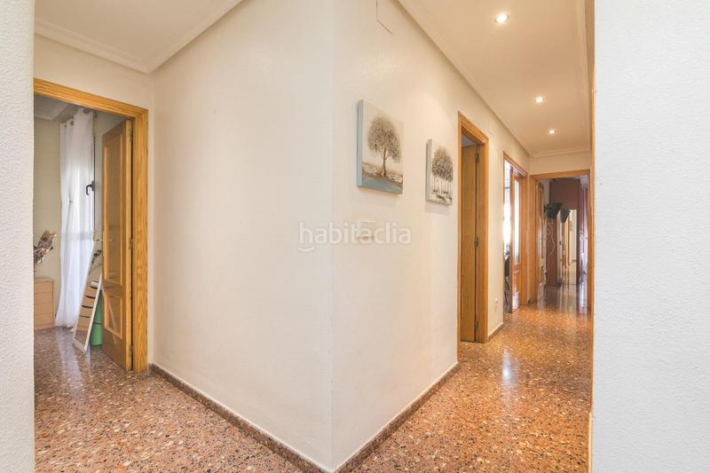 Foto 5db5e65f-48d2-419f-b05c-d90bd3c68935. Appartement dans oscar espla 8 dans Petrer