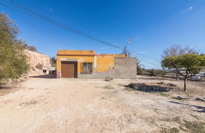 Foto 95b37155-53df-4c63-bb54-7cad94098d9a. Chalet con piscina in Peña de las Águilas Elche / Elx