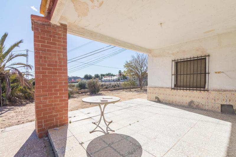 Foto be7d9fb8-639e-4a46-a610-fd31b0d0a5ec. Chalet con piscina in Peña de las Águilas Elche / Elx